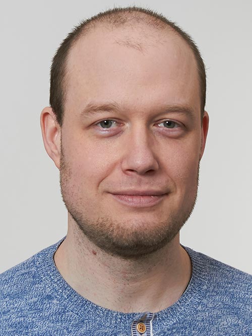 Dr. Balazs Varga